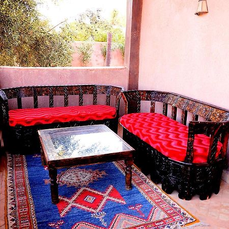 Готель Latifa House Sbiti Екстер'єр фото