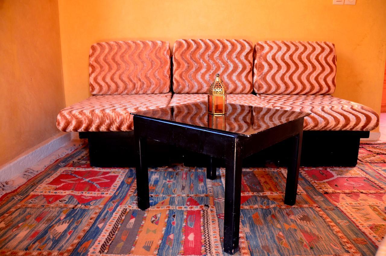 Готель Latifa House Sbiti Екстер'єр фото