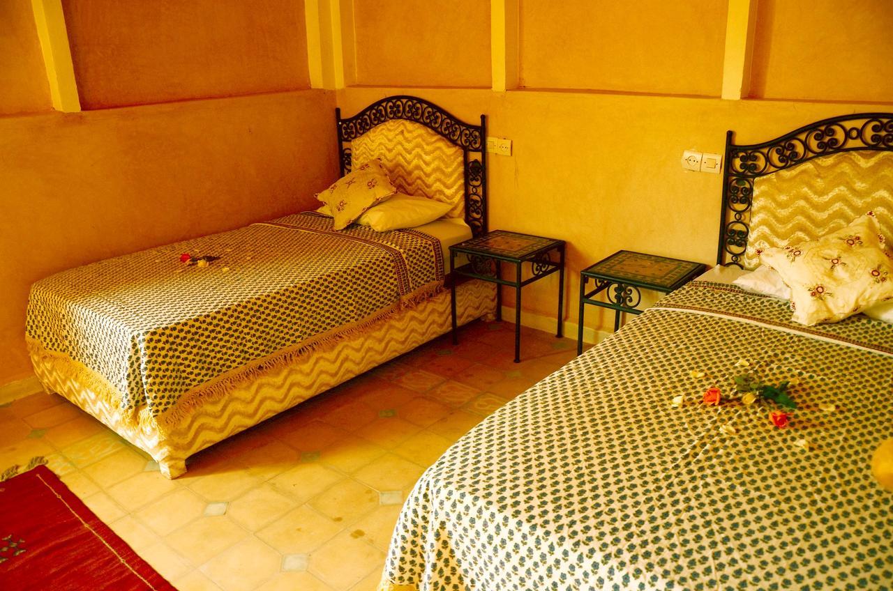 Готель Latifa House Sbiti Екстер'єр фото