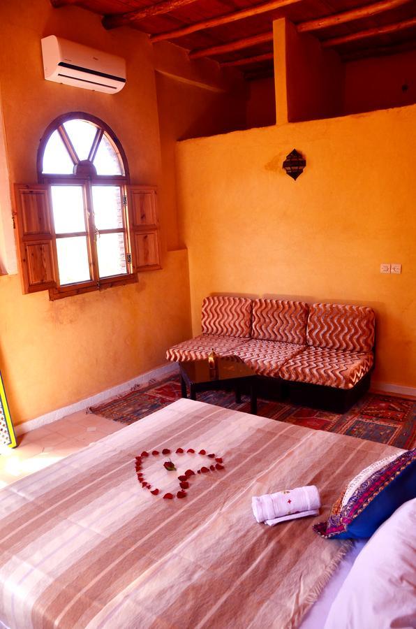 Готель Latifa House Sbiti Екстер'єр фото