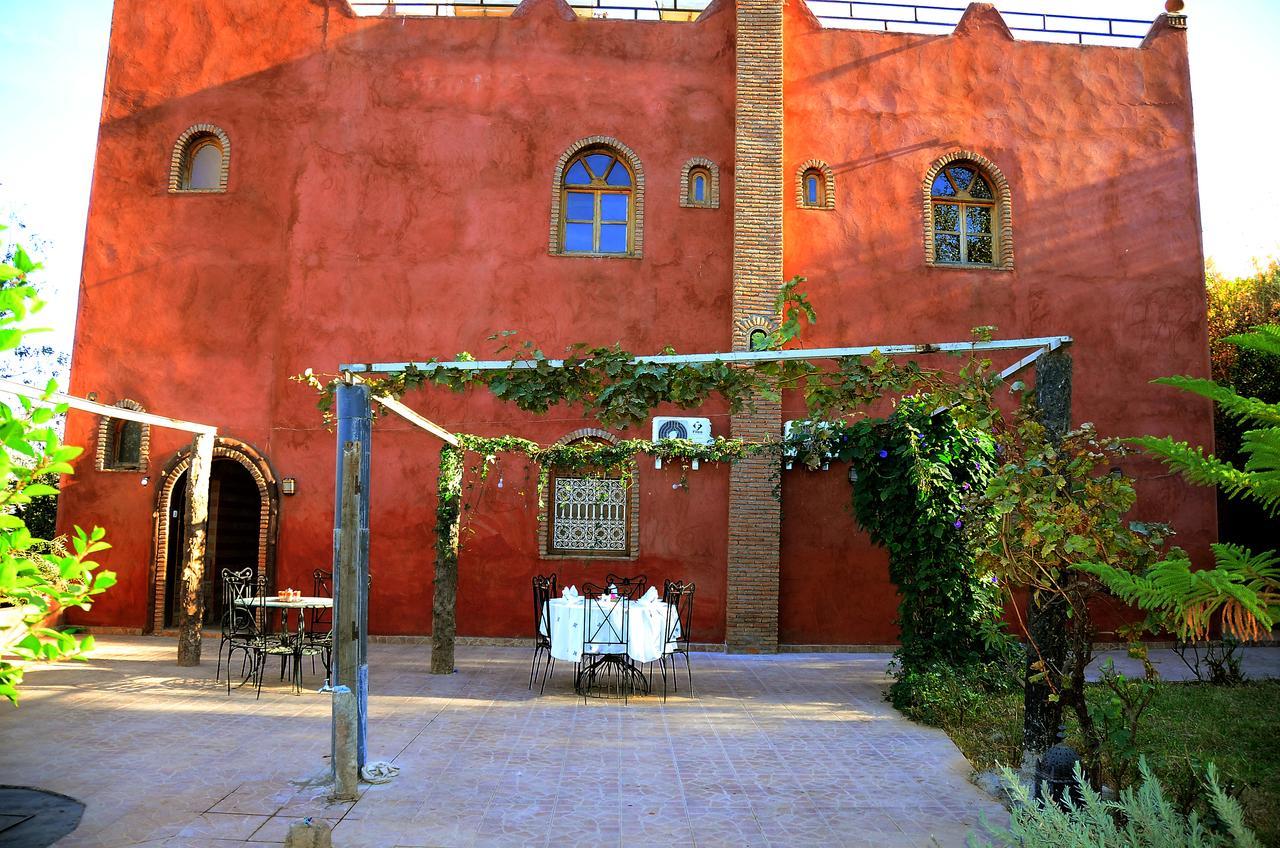 Готель Latifa House Sbiti Екстер'єр фото