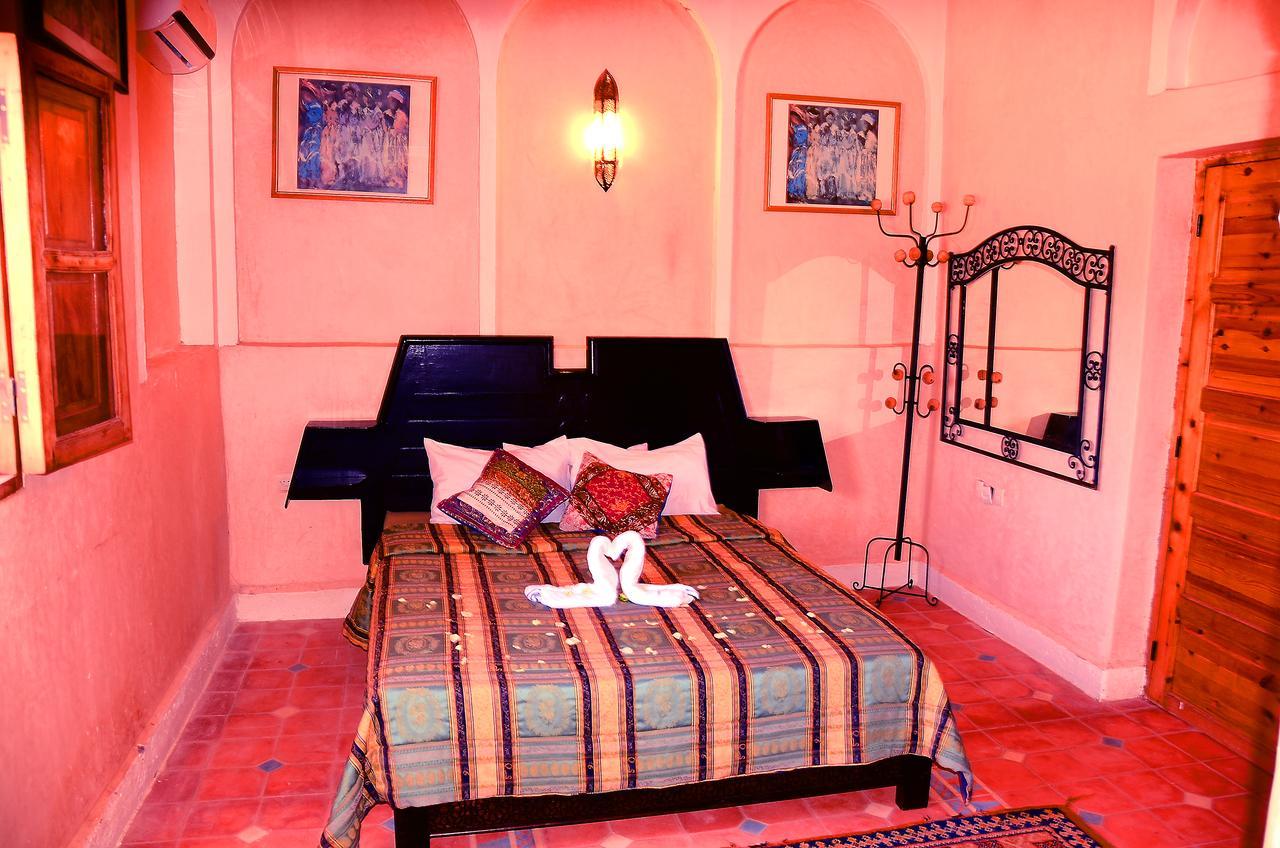 Готель Latifa House Sbiti Екстер'єр фото
