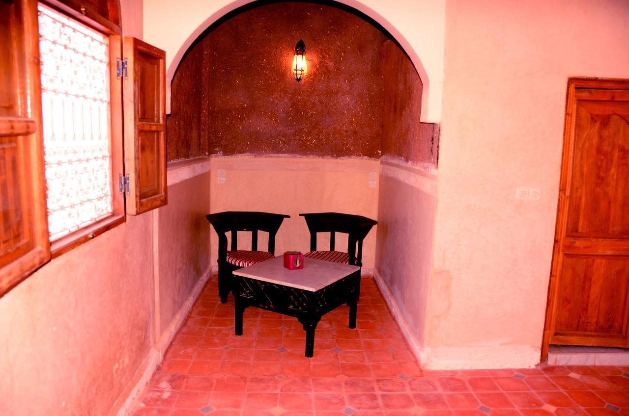Готель Latifa House Sbiti Екстер'єр фото